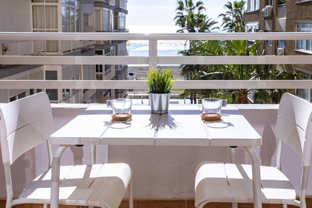 Malagueta Blue Daire Málaga Dış mekan fotoğraf